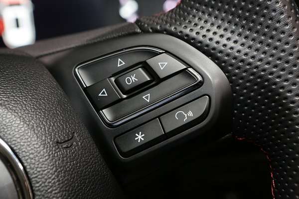 2024 MG HS Vibe SAS23