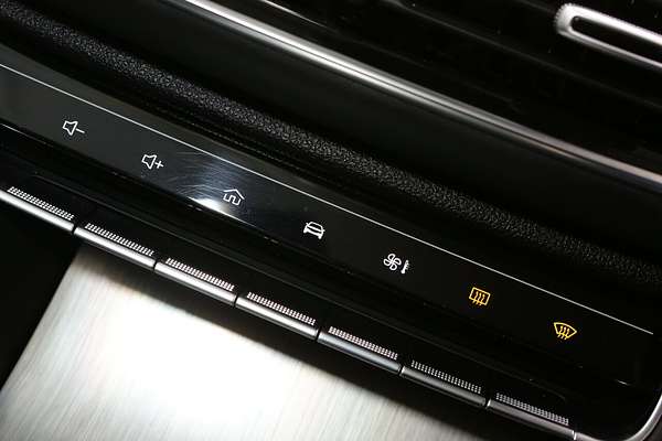 2024 MG HS Vibe SAS23