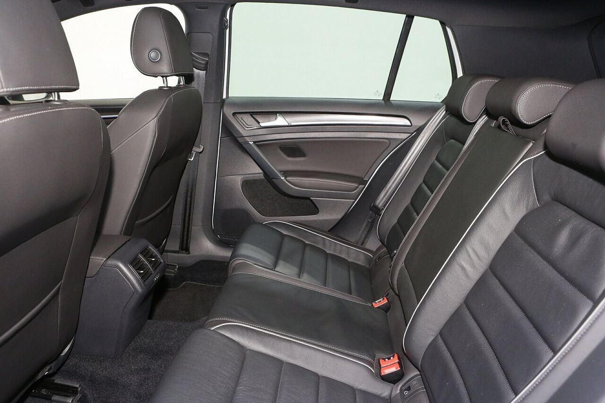 2020 Volkswagen Golf R 7.5