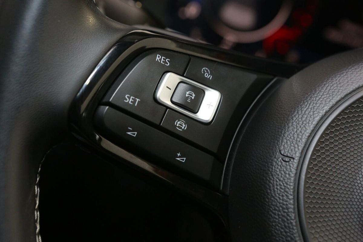 2020 Volkswagen Golf R 7.5