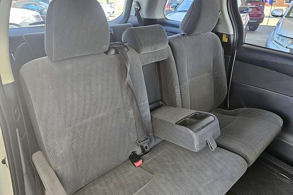 2010 Toyota Tarago GLi ACR50R