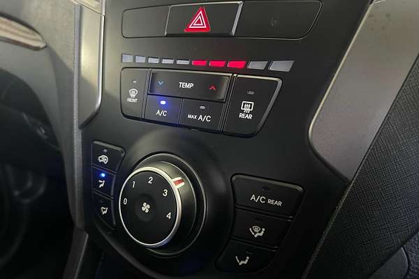 2015 Hyundai Santa Fe Active DM3 Series II