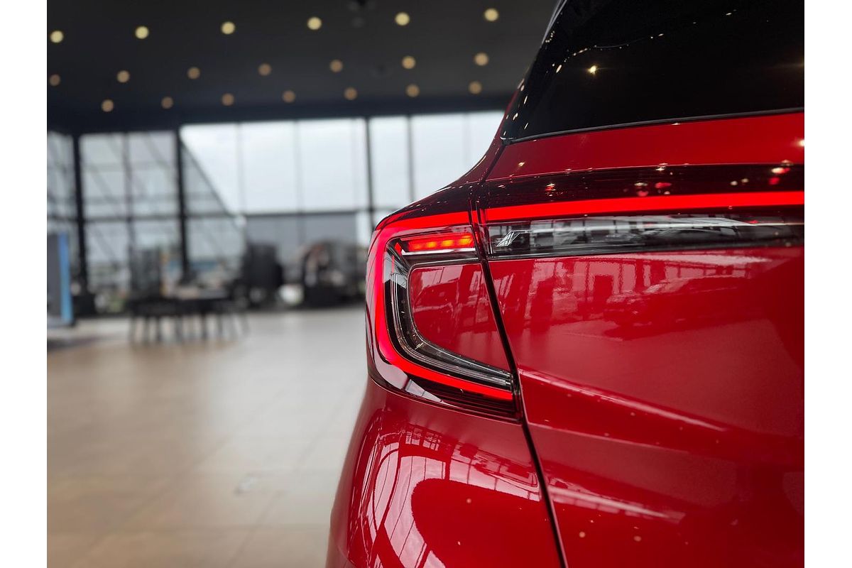 2025 Mitsubishi ASX Exceed XE