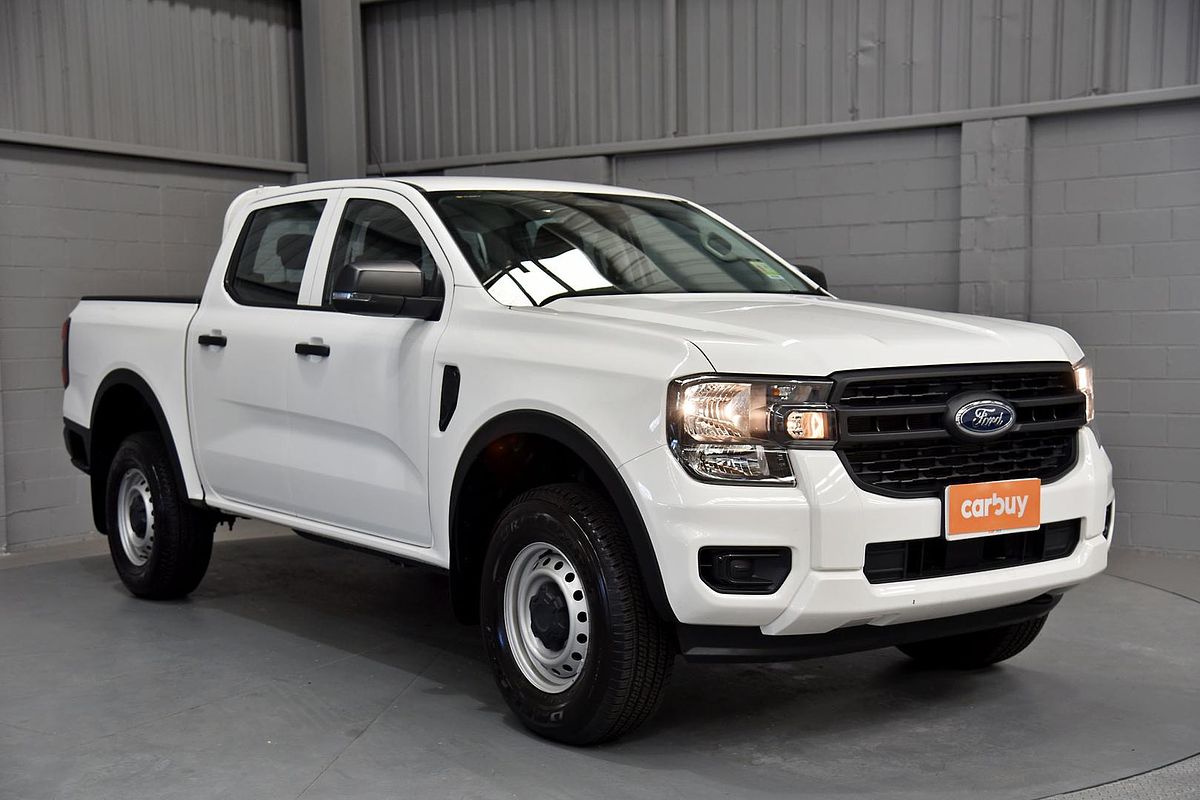 2025 Ford Ranger XL 4X4 2.0L