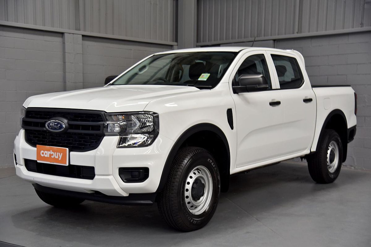 2025 Ford Ranger XL 4X4 2.0L