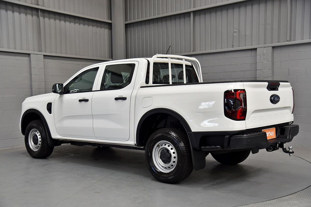 2025 Ford Ranger XL 4X4 2.0L