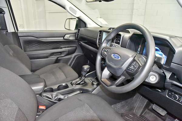 2025 Ford Ranger XL 4X4 2.0L