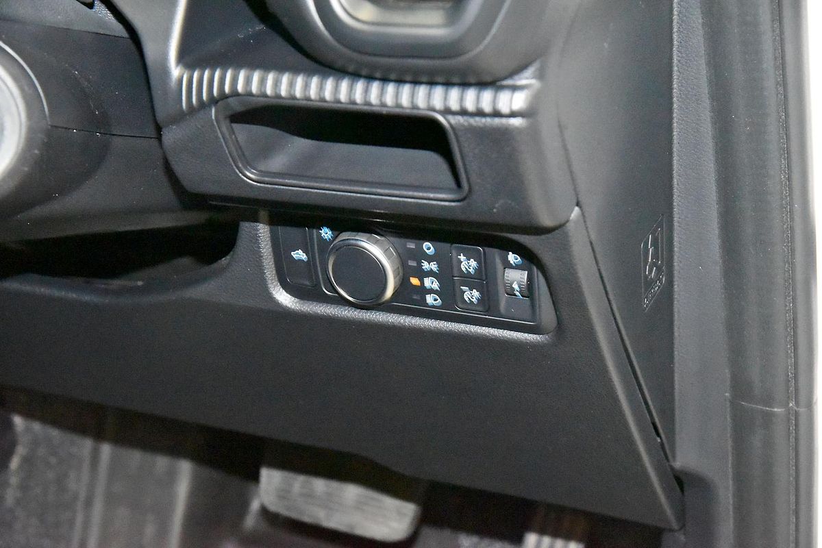 2025 Ford Ranger XL 4X4 2.0L