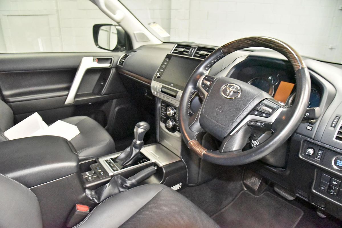 2023 Toyota Landcruiser Prado Kakadu GDJ150R