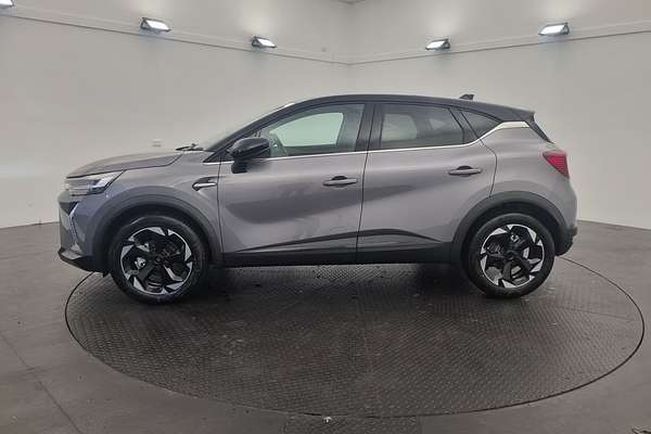 2025 Mitsubishi XE2E45