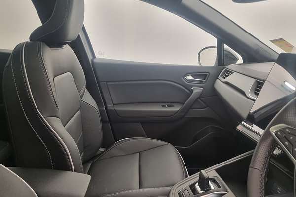 2025 Mitsubishi XE2E45