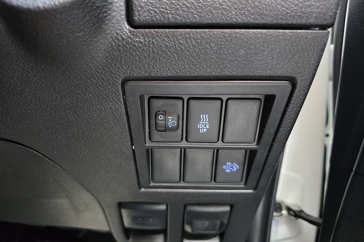 2021 Toyota Hilux SR GUN126R 4X4