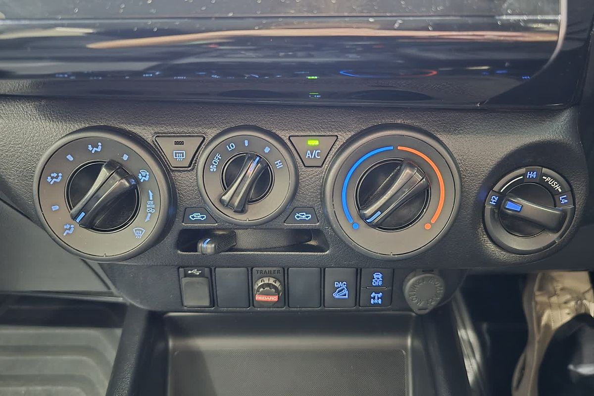 2021 Toyota Hilux SR GUN126R 4X4