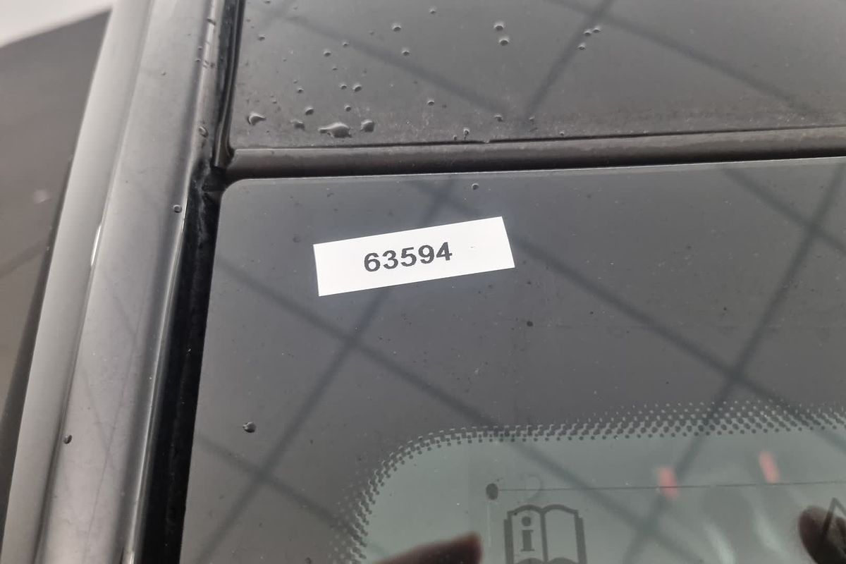 2025 Mitsubishi XE2E45