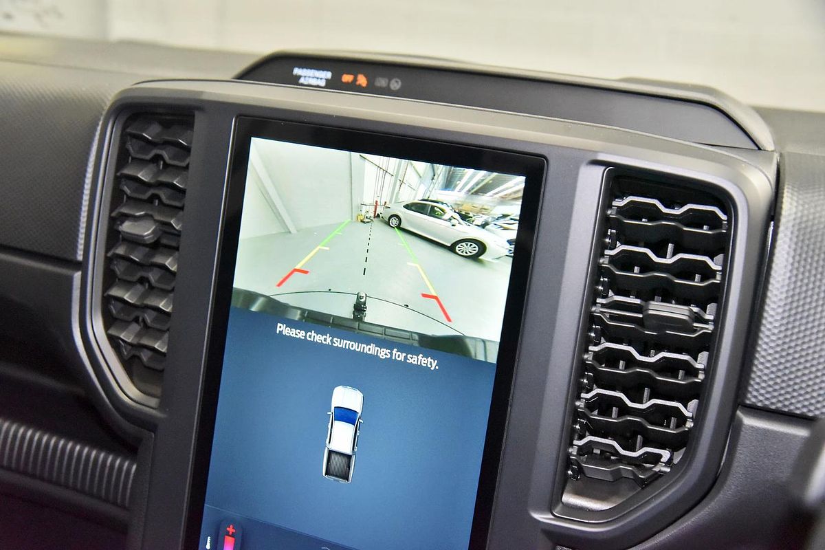 2025 Ford Ranger XL 4X4 2.0L