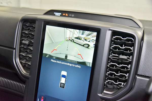 2025 Ford Ranger XL 4X4 2.0L