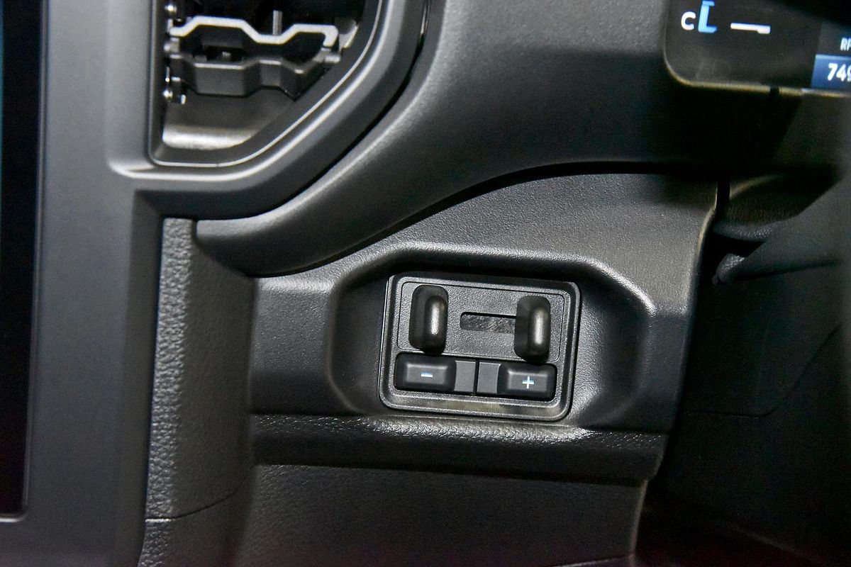 2025 Ford Ranger XL 4X4 2.0L