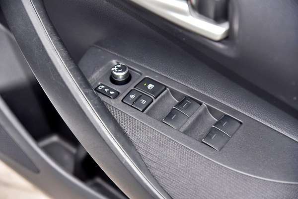 2019 Toyota Corolla SX MZEA12R