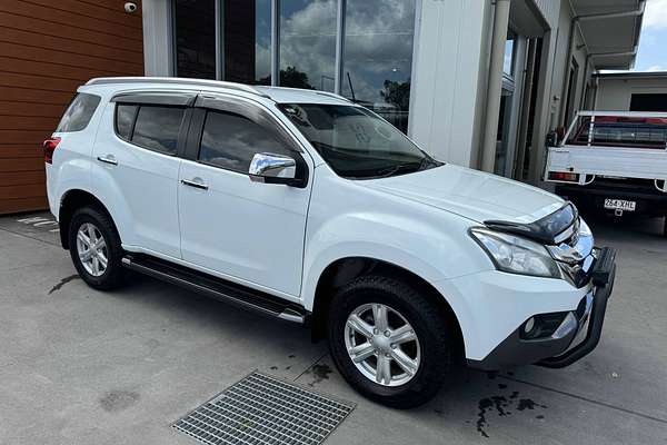 2016 Isuzu MU-X LS-T