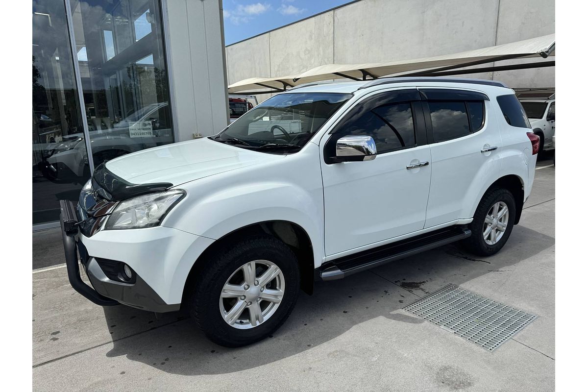 2016 Isuzu MU-X LS-T