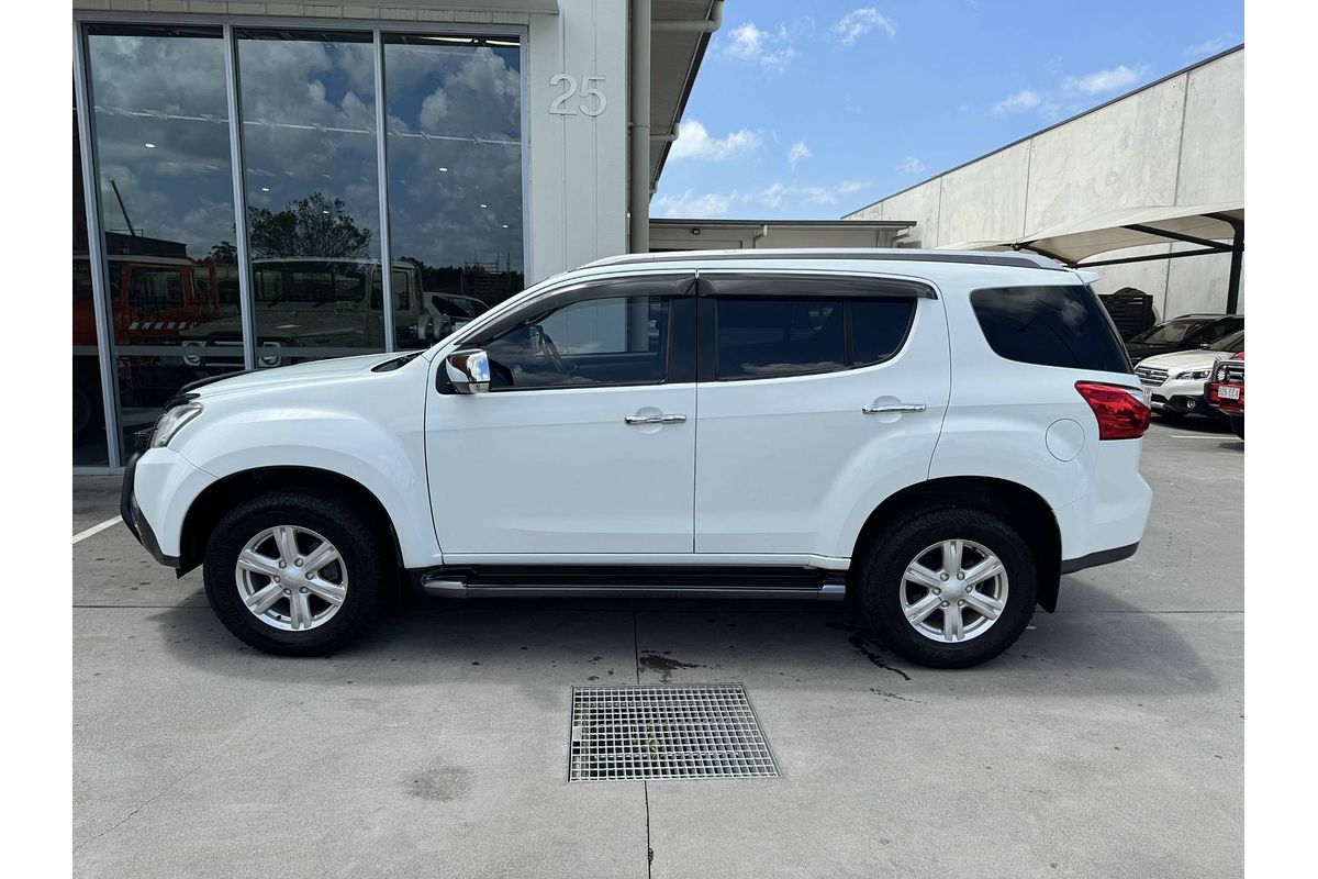 2016 Isuzu MU-X LS-T
