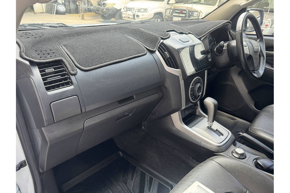 2016 Isuzu MU-X LS-T