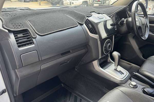 2016 Isuzu MU-X LS-T