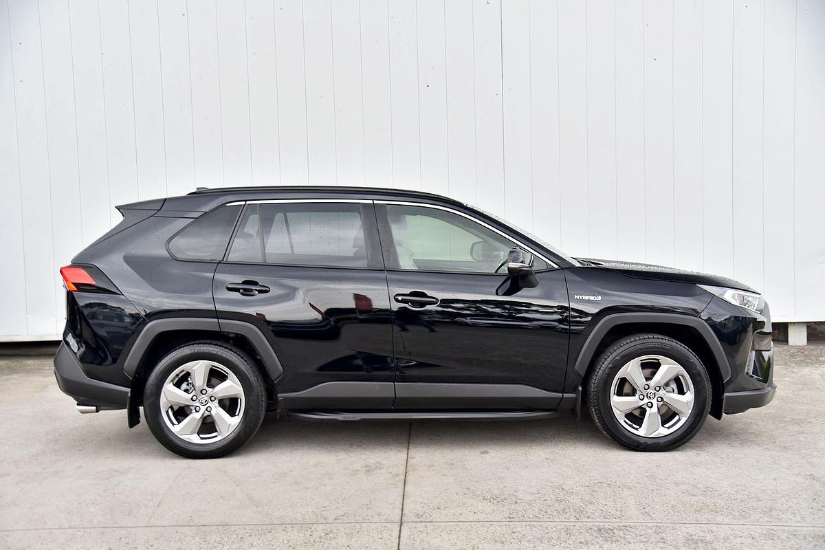 2020 Toyota RAV4 GXL AXAH52R