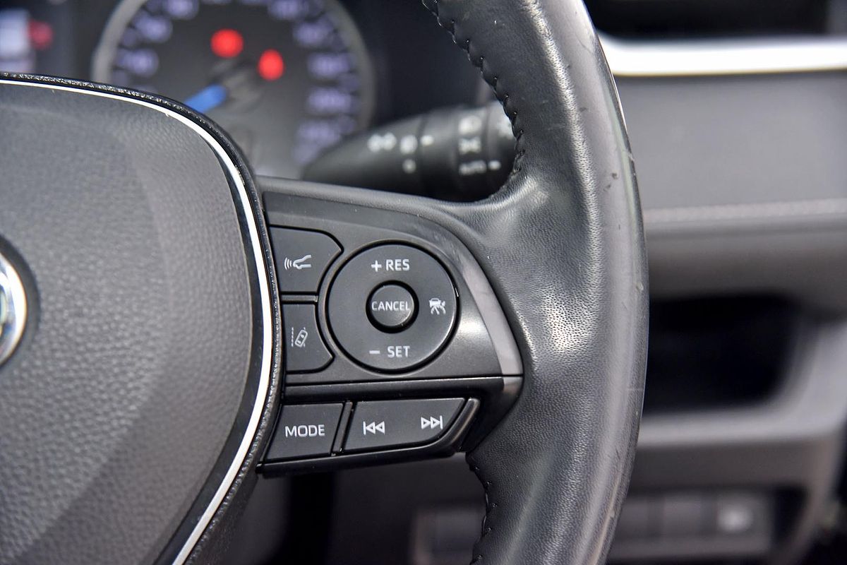 2020 Toyota RAV4 GXL AXAH52R