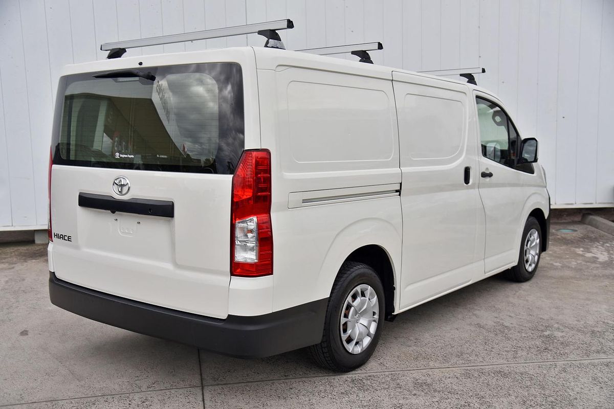 2021 Toyota Hiace GDH300R