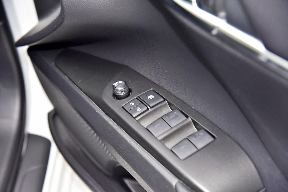 2022 Toyota Camry Ascent AXVA70R