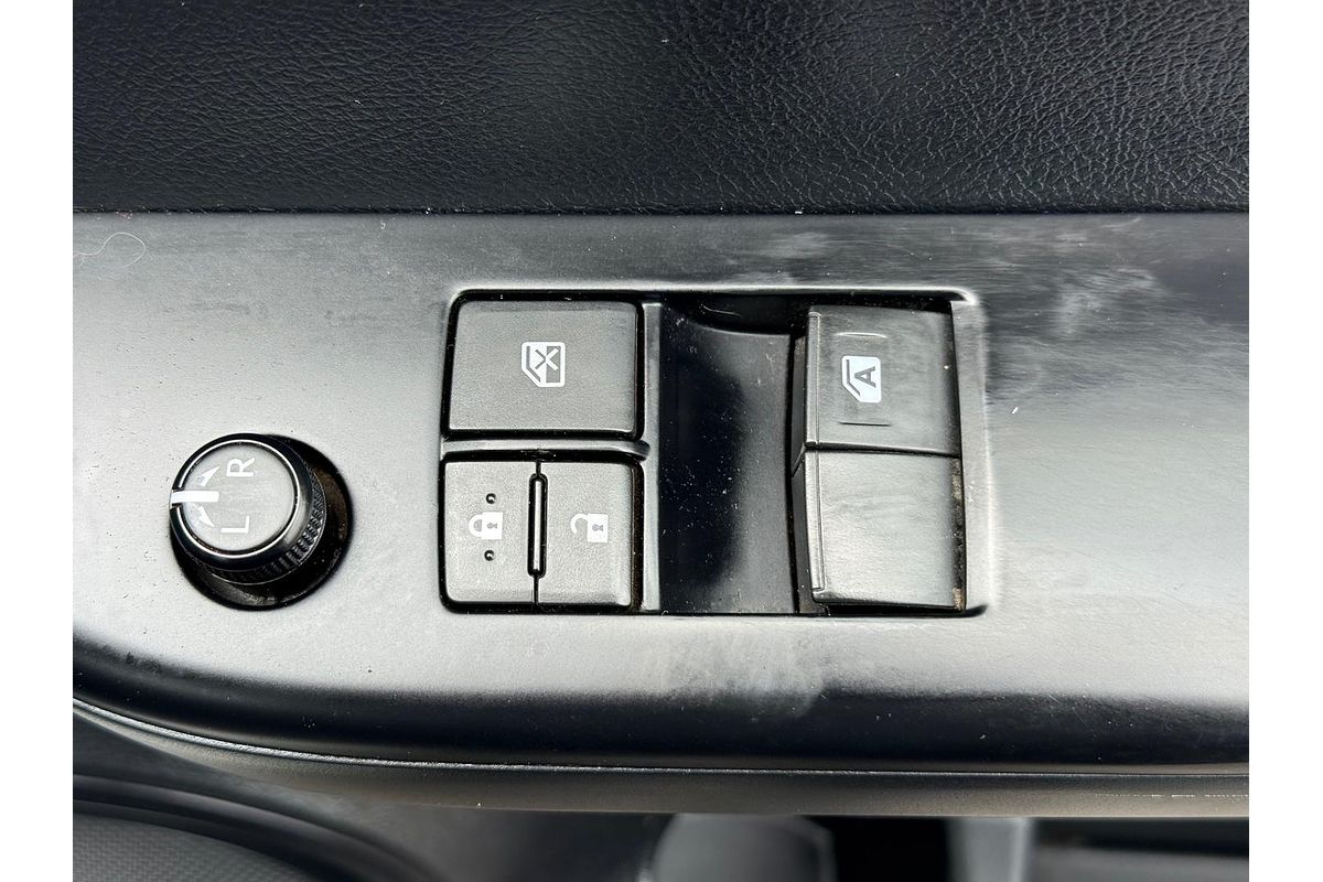 2020 Toyota Hilux Workmate TGN121R Rear Wheel Drive