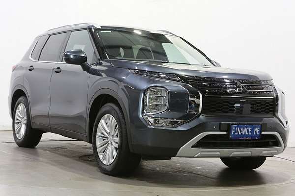 2024 Mitsubishi Outlander LS ZM