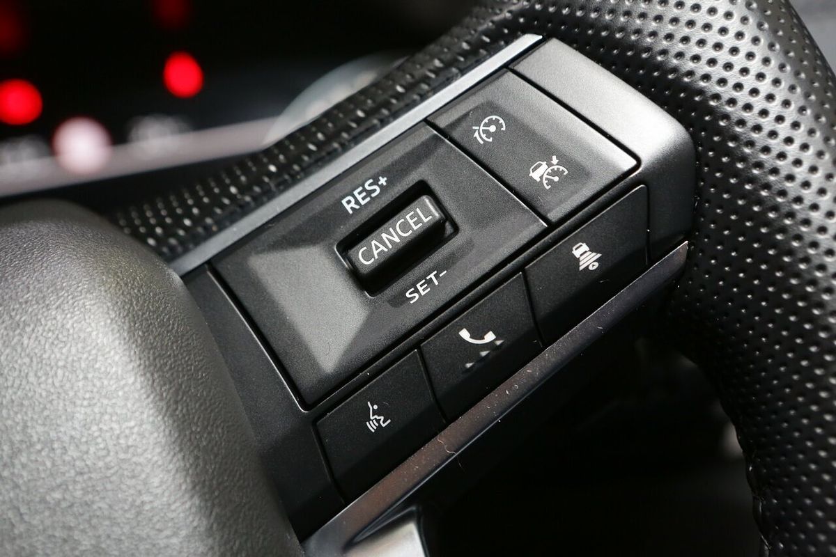 2024 Mitsubishi Outlander LS ZM