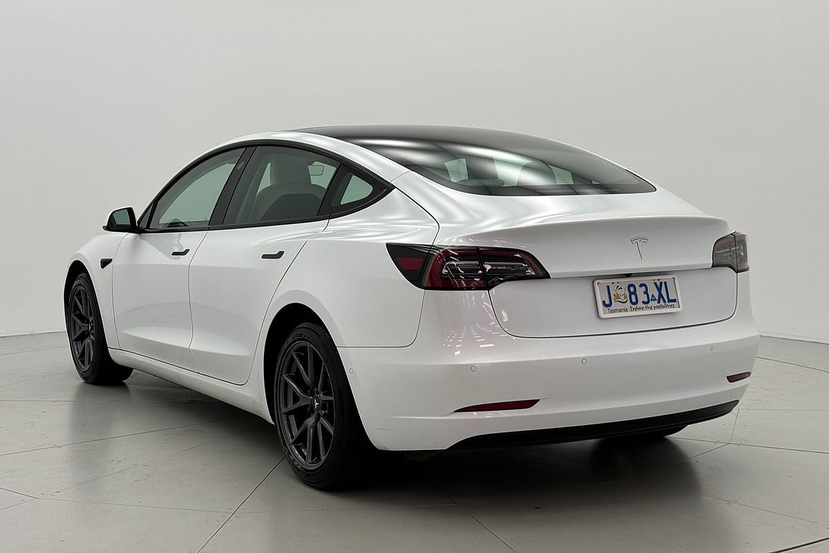 2021 Tesla Model 3 Standard Range Plus