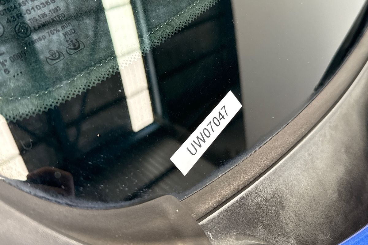 2016 Holden Ute SV6 BLACK EDITION VFII MY16 REAR WHEEL DRIVE