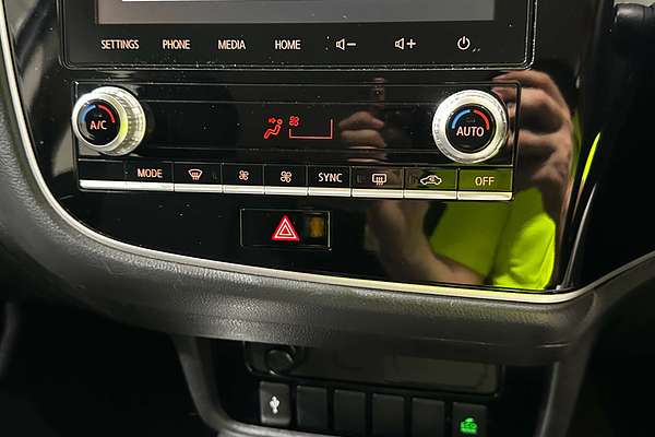 2021 Mitsubishi Outlander ES ZL