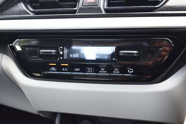 2024 Suzuki Swift Hybrid UZ