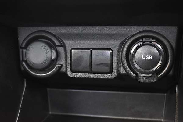 2024 Suzuki Swift Hybrid UZ