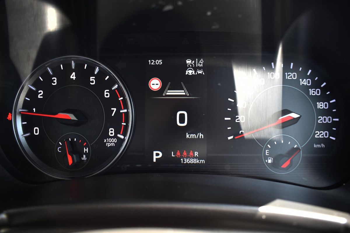 2024 Suzuki Swift Hybrid UZ