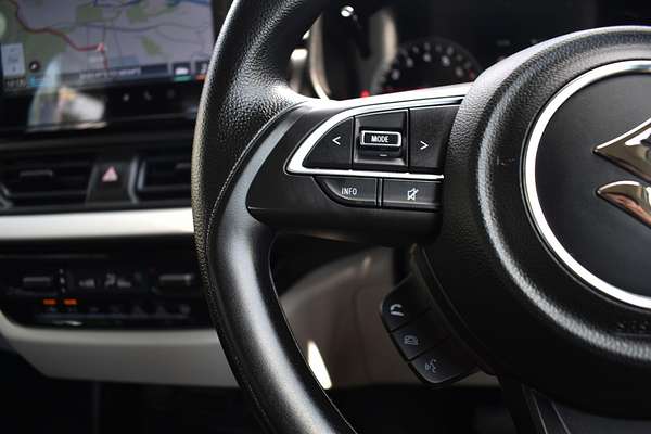 2024 Suzuki Swift Hybrid UZ