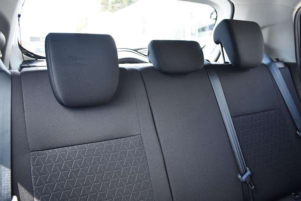 2024 Suzuki Swift Hybrid UZ