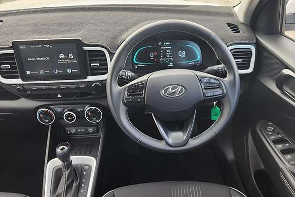 2024 Hyundai Venue Active QX.V5