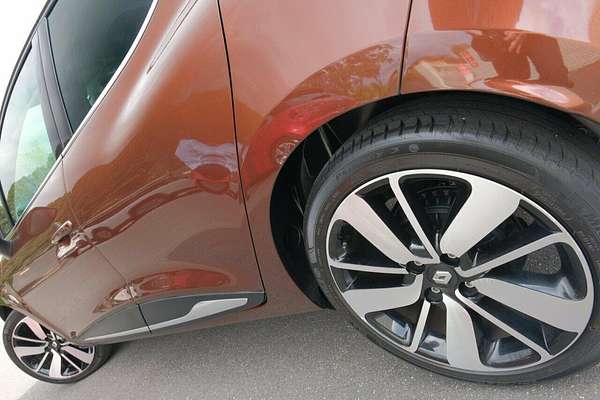 2014 Renault Clio Dynamique IV B98