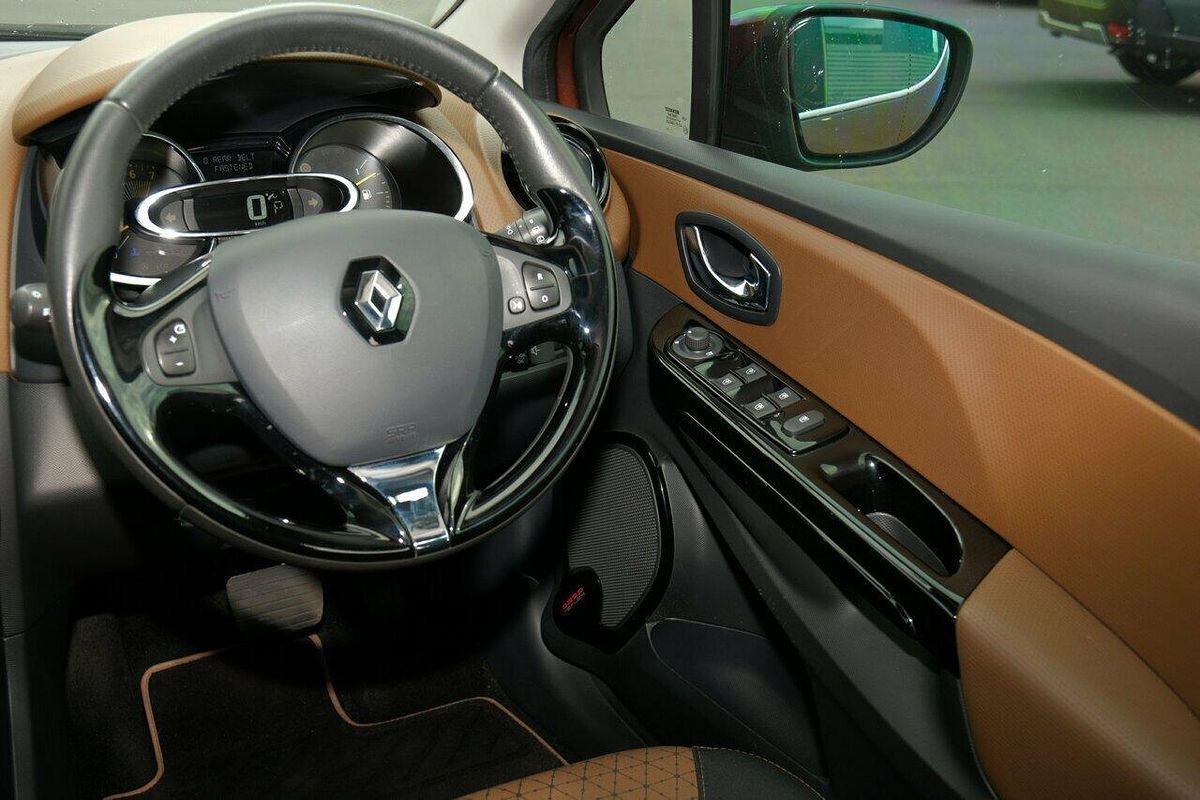 2014 Renault Clio Dynamique IV B98