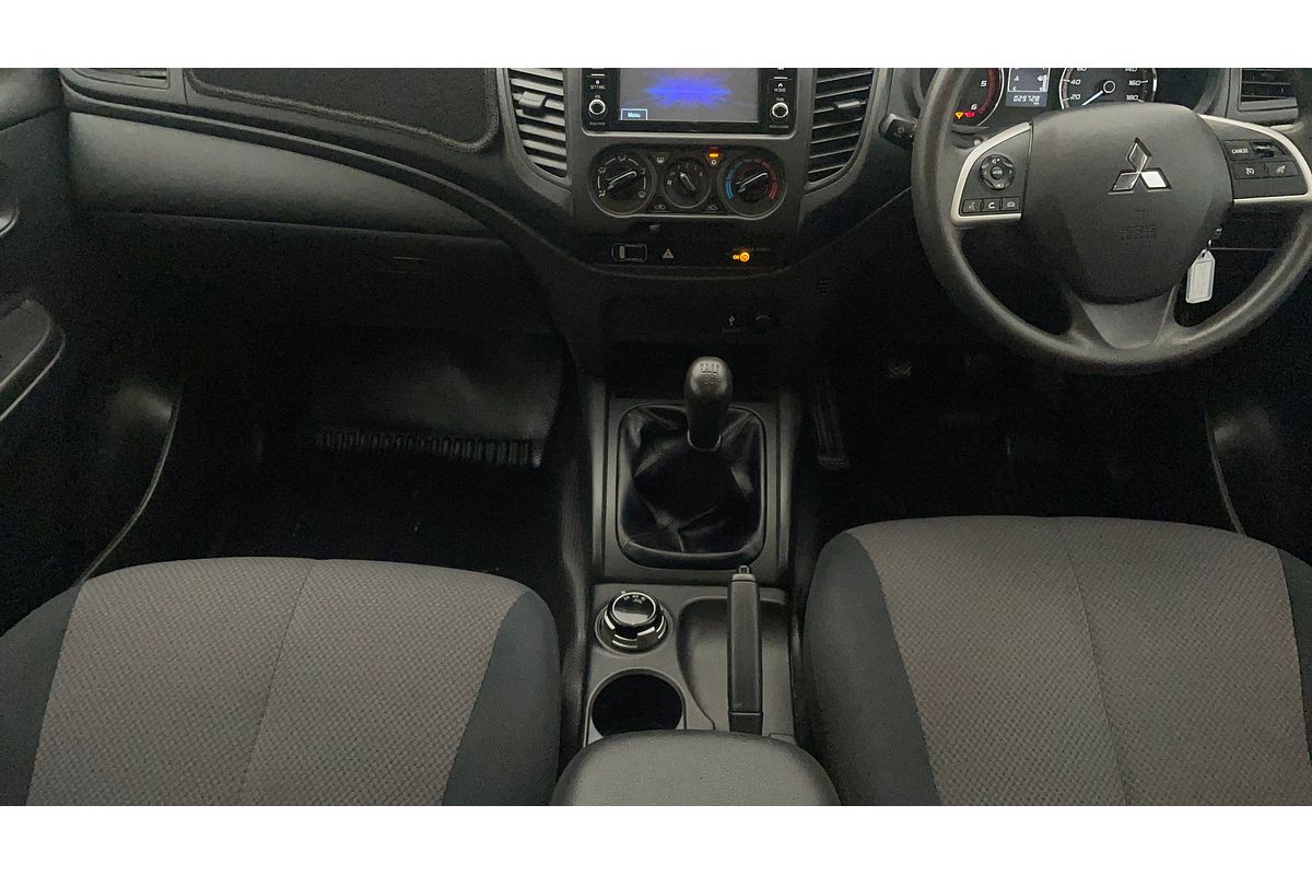 2021 Mitsubishi Triton