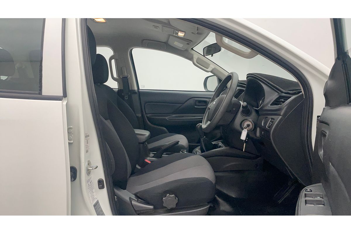 2021 Mitsubishi Triton