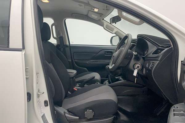 2021 Mitsubishi Triton