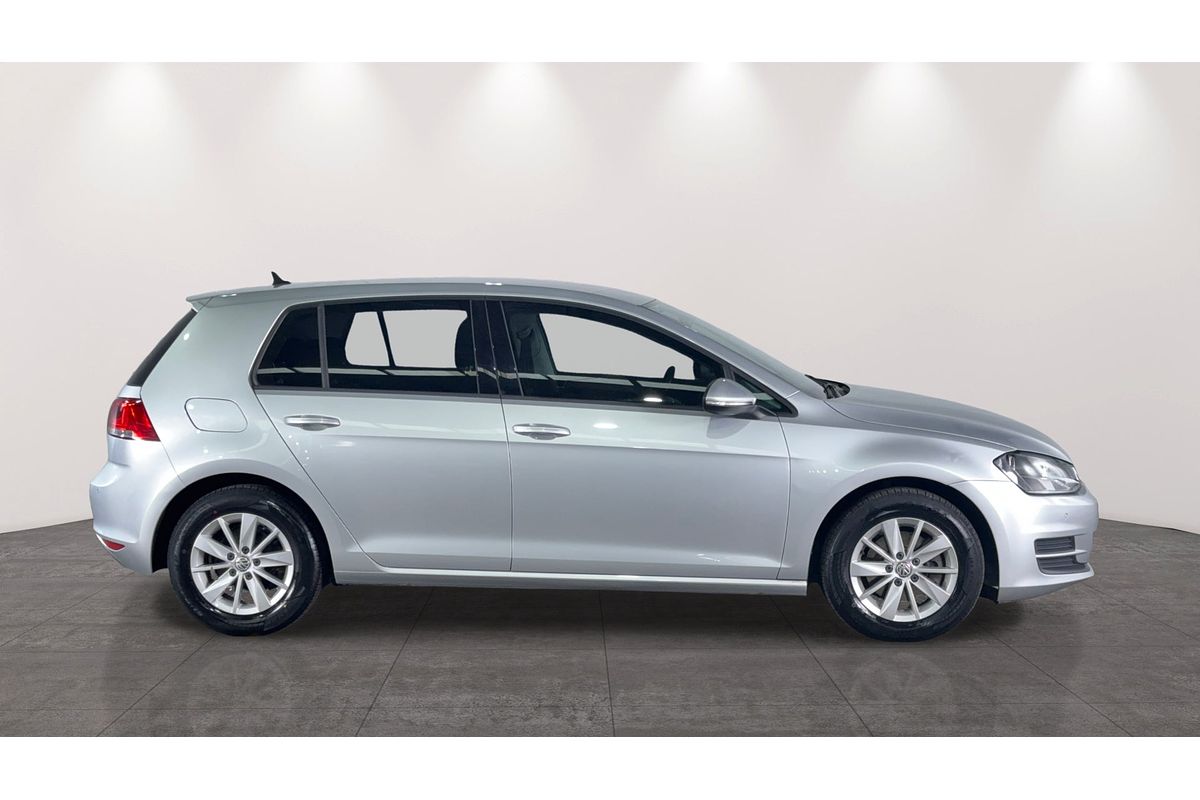 2016 Volkswagen Golf 92TSI Trendline 7