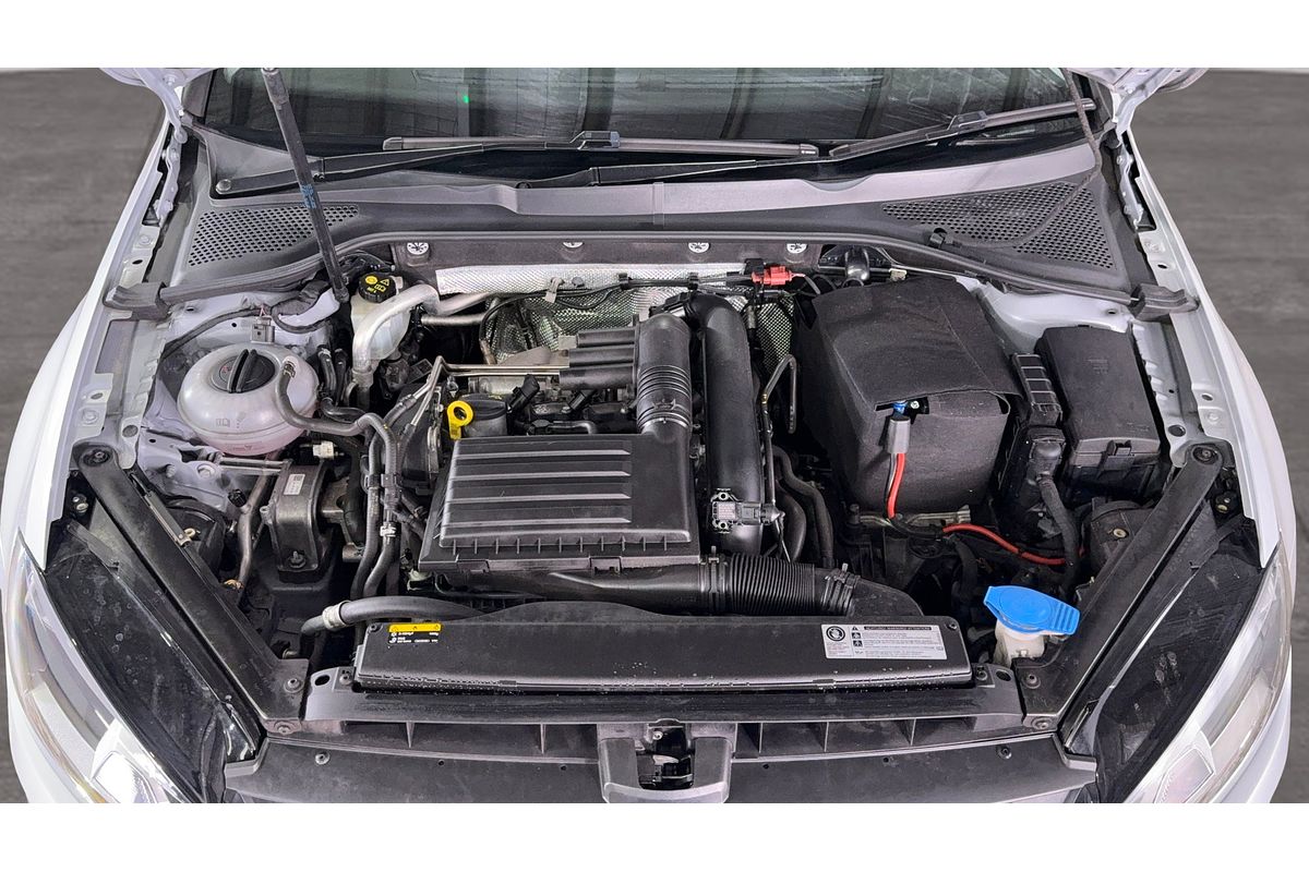 2016 Volkswagen Golf 92TSI Trendline 7